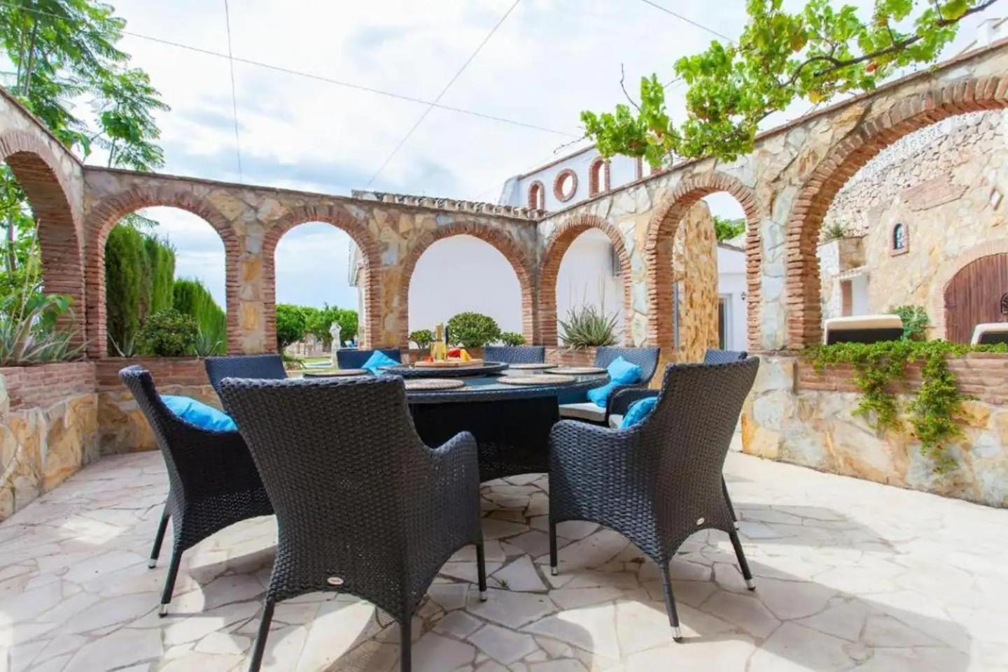 Summer Offers! Fabulous Luxury Villa Near The Beach Sleeps 8 Benalmádena Εξωτερικό φωτογραφία