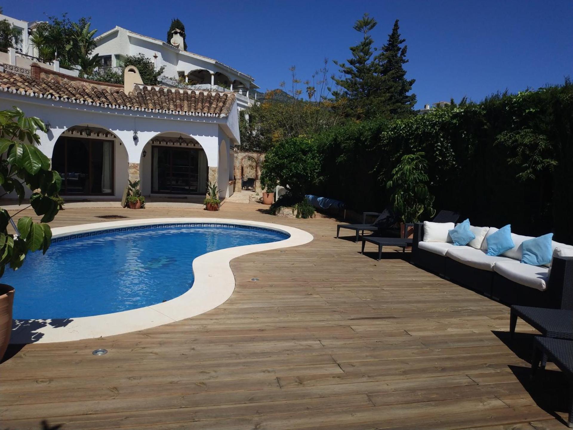 Summer Offers! Fabulous Luxury Villa Near The Beach Sleeps 8 Benalmádena Εξωτερικό φωτογραφία